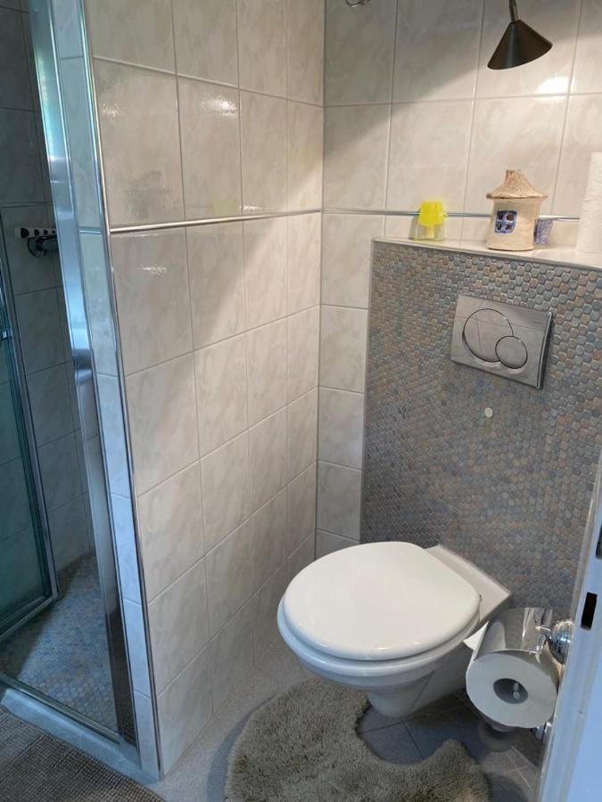 Haus Adler - Komplettes Ferienhaus Am Badesee Erzgrube Esterno foto